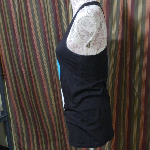 The fault in our stars okay? Okay. Tank small - Picture 3 of 5